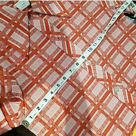 VINTAGE PLAID 60s 70s BUTTON DOWN TOP MOD GRUNGE STEAMPUNK ART - Picture 3 of 6